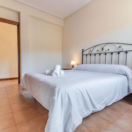 Apartamentos Privados Con Jardin Y Barbacoa Compartida En Laredo Buitenkant foto