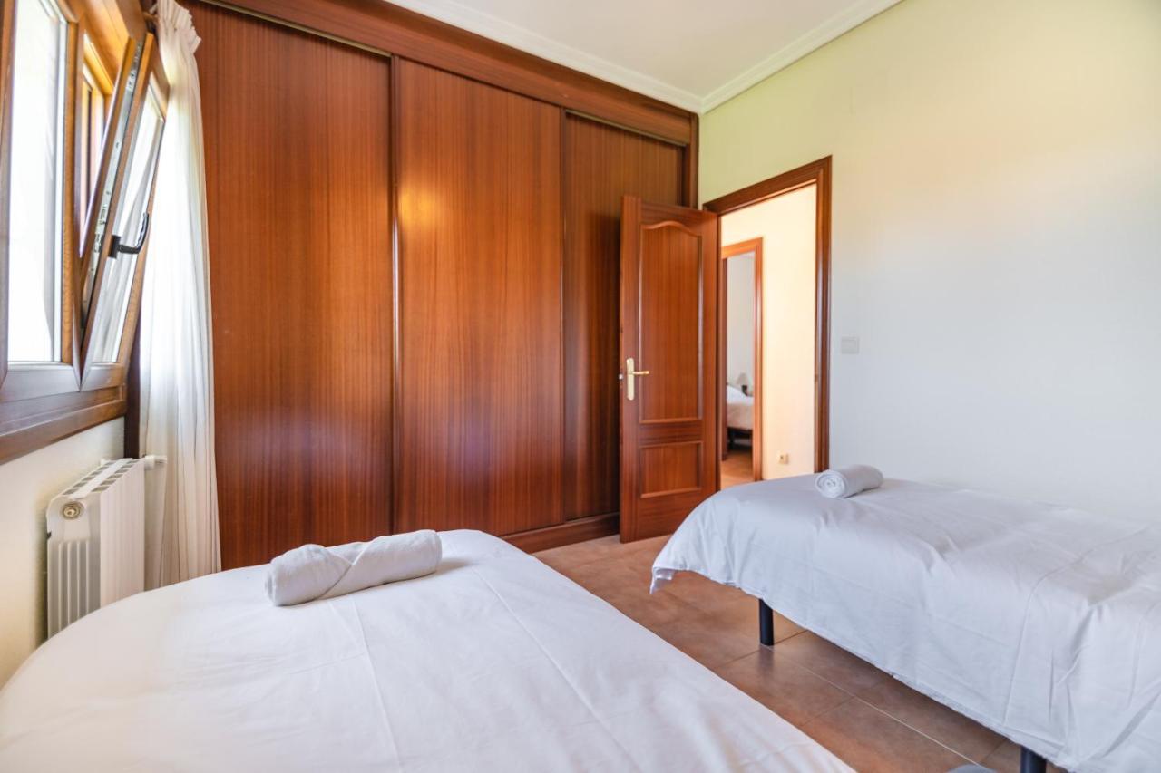 Apartamentos Privados Con Jardin Y Barbacoa Compartida En Laredo Buitenkant foto