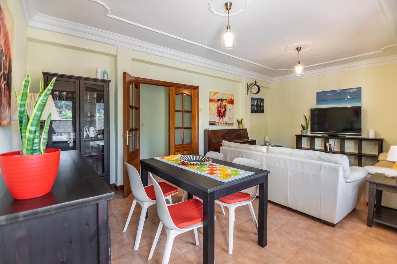 Apartamentos Privados Con Jardin Y Barbacoa Compartida En Laredo Buitenkant foto