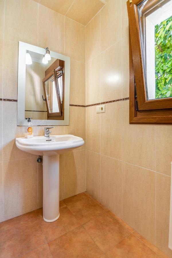 Apartamentos Privados Con Jardin Y Barbacoa Compartida En Laredo Buitenkant foto